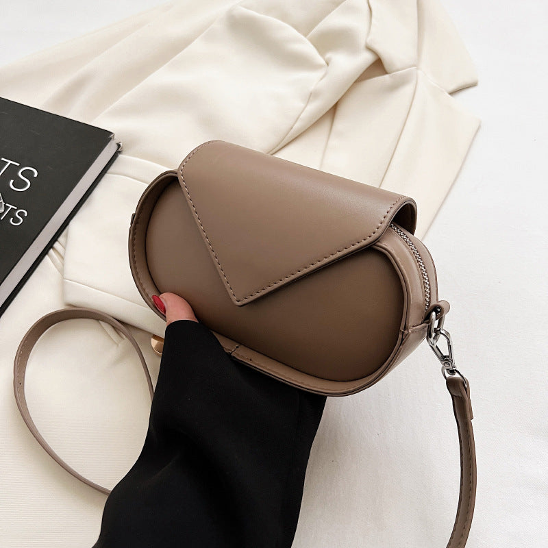 Retro Spring And Summer New Fashion Shoulder Bag