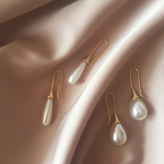 Elegant Water‑Drop Pearl Earrings