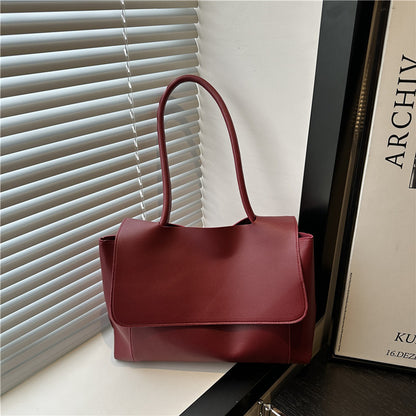 Large‑Capacity Commuter Tote Bag