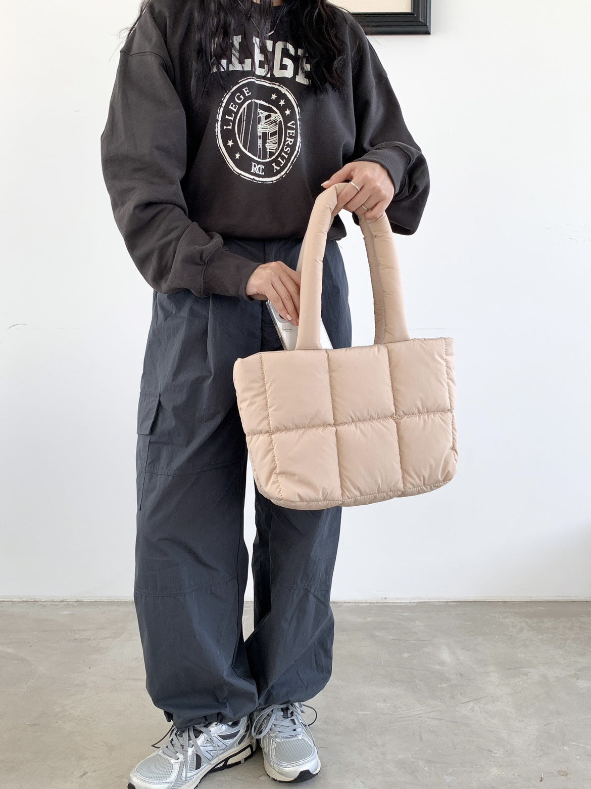 Plaid Large‑Capacity Shoulder Commuter Bag