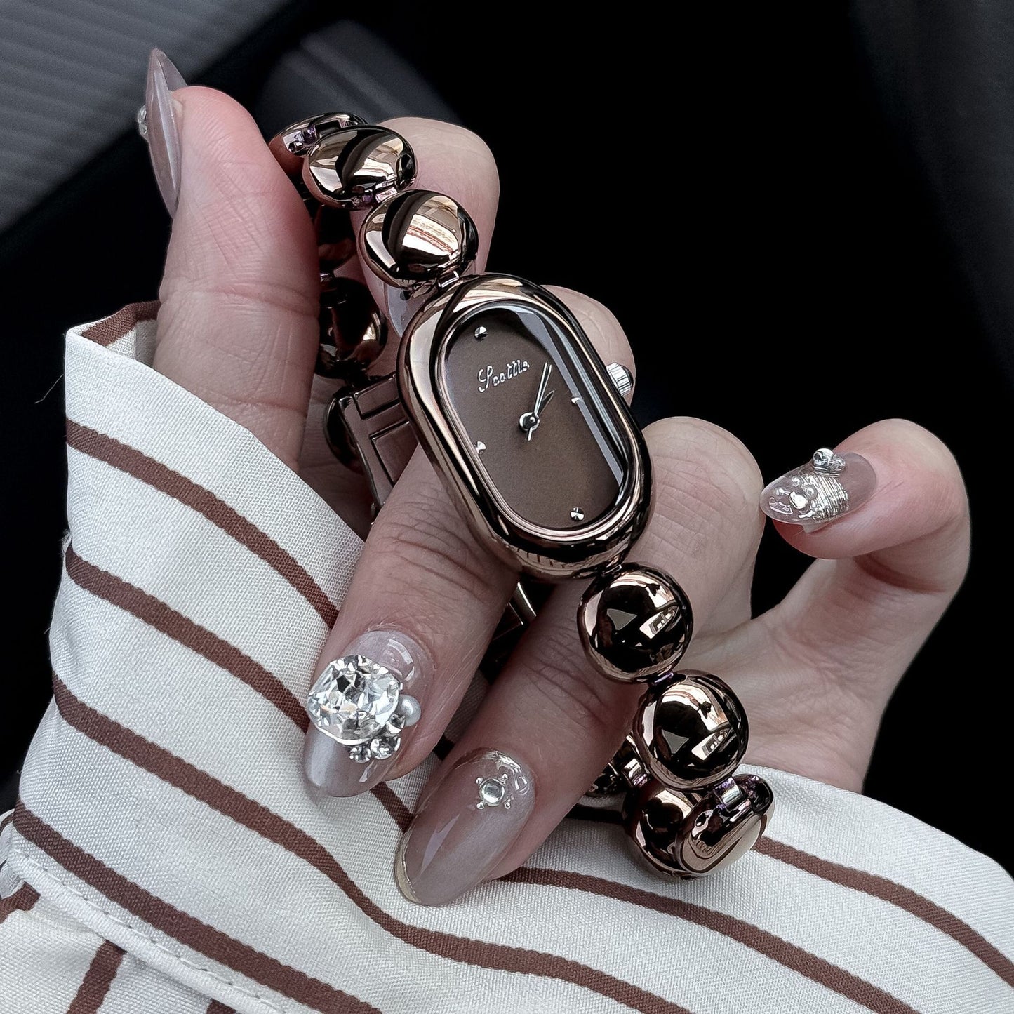 Elegant Gold Oval Bracelet Watch